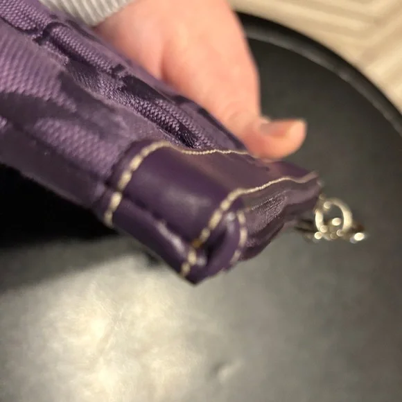 Coach Classic Design Iconic C Pattern Elegant Purple Wristlet - Picture 9 of 13